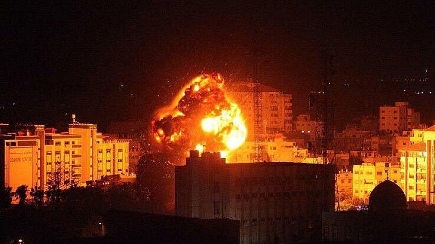 IDF strikes Hamas targets after rocket lands in Israel