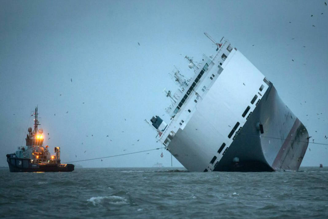 3 seamen die, 3 missing following sinking of Cargo ship in China