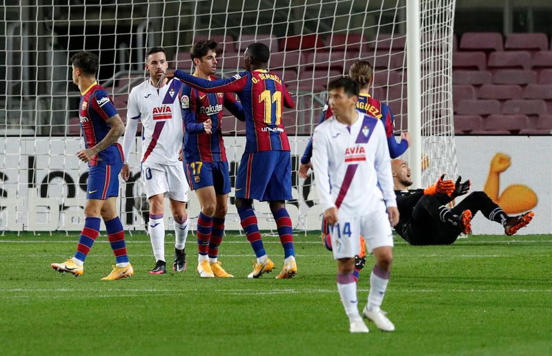 FC Barcelona held by Eibar as injured Messi watches on