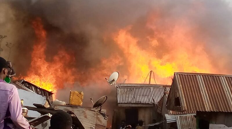 Police confirm 1 dead in Lagos market inferno