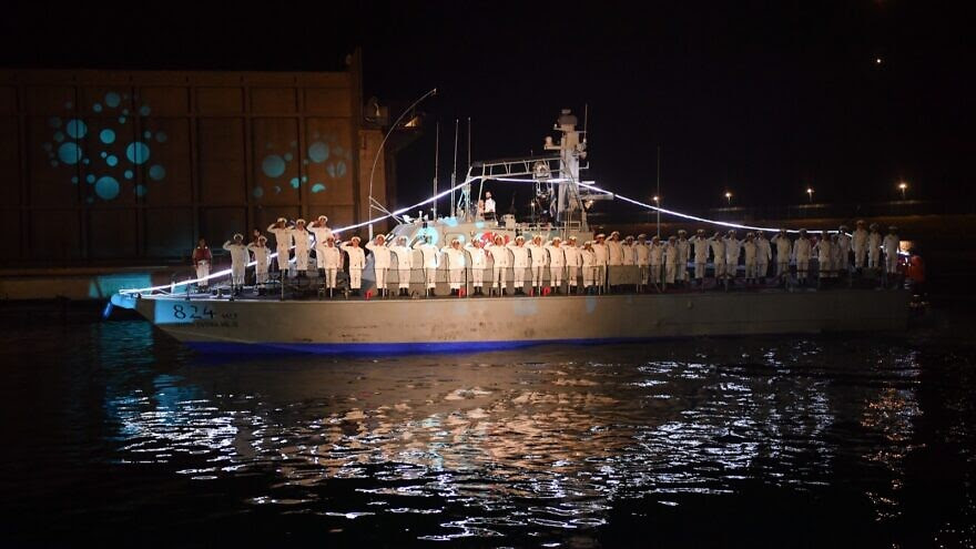 Israeli Navy salutes 38 new officers at ceremony in Haifa