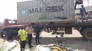 ANAMBRA: Female passenger dies following container fall