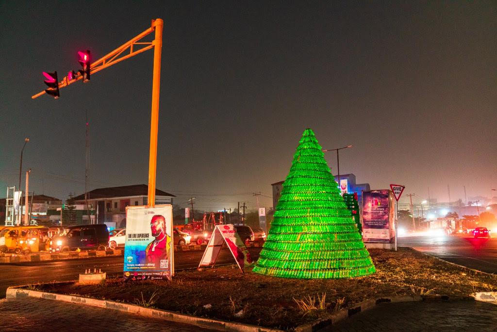 LAWMA, LASPARK Build Christmas Trees From Recyclable Items
