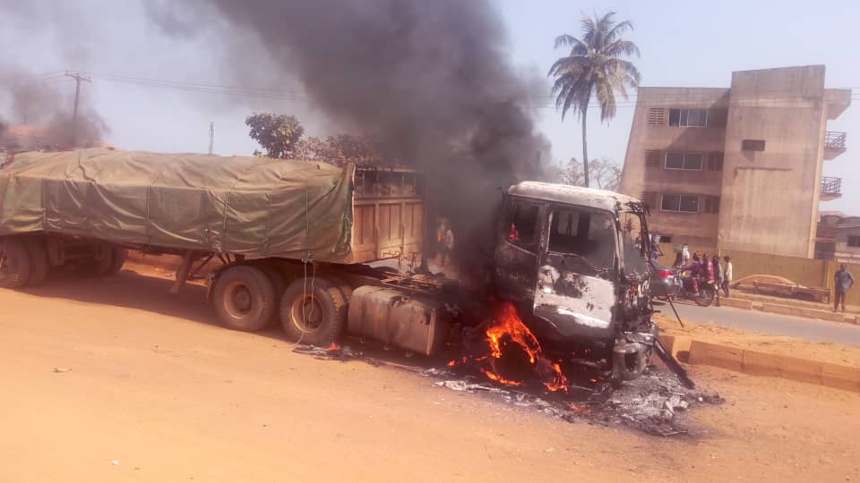 Mob sets truck ablaze for killing motorcyclist, passenger in Ogun
