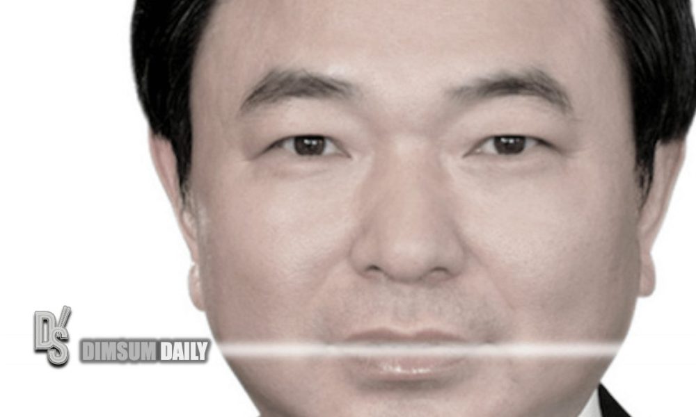 Former Chinese telecom giant manager indicted for bribery