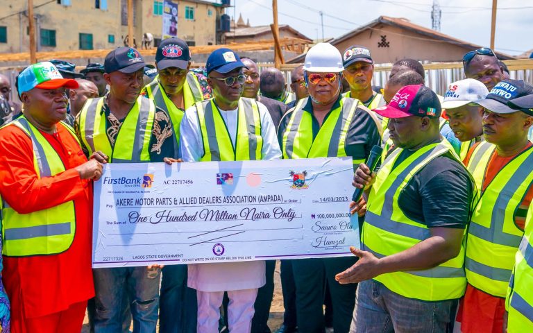 Akere Market Fire: Sanwo-Olu donates N100m to traders, begins reconstruction